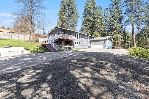 2585 E Lilly Dr Photo 1