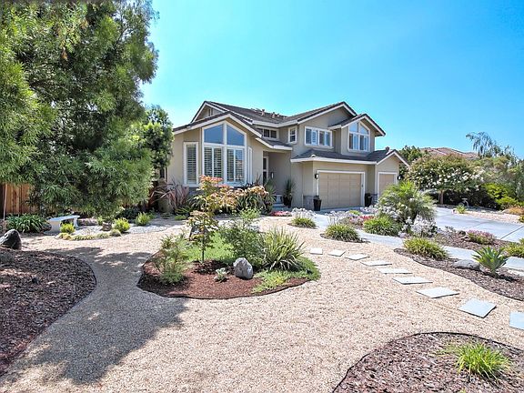 3rd image of 3613 Meadowlands Ln