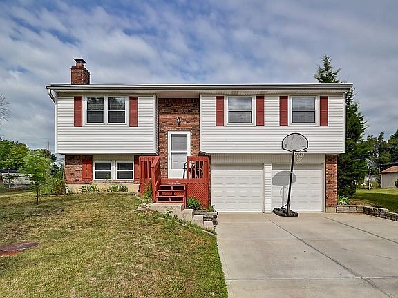 2nd image of 7902 Lacy Dr