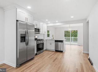 36 Point Breeze Ave, Clementon, NJ 08021
