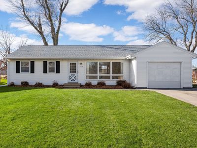 1010 Eastern Dr, Cedar Rapids, IA, 52403