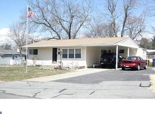 537 Windsor Ave, Maple Shade, NJ 08052