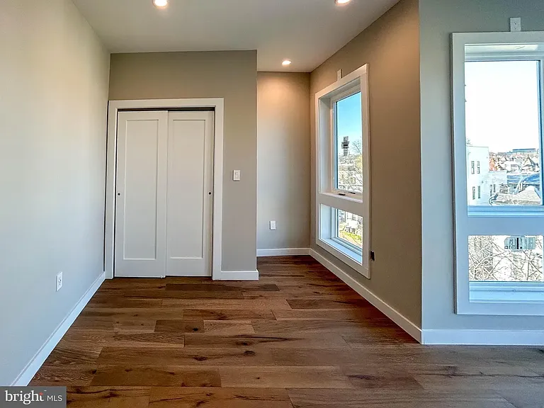 54 Florida Ave NW #3 — Photo 9