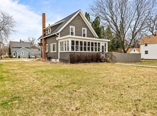 605 Westover St, Oconomowoc, WI 53066