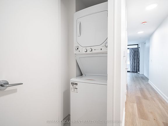 5th image of 1 Jarvis St #1219