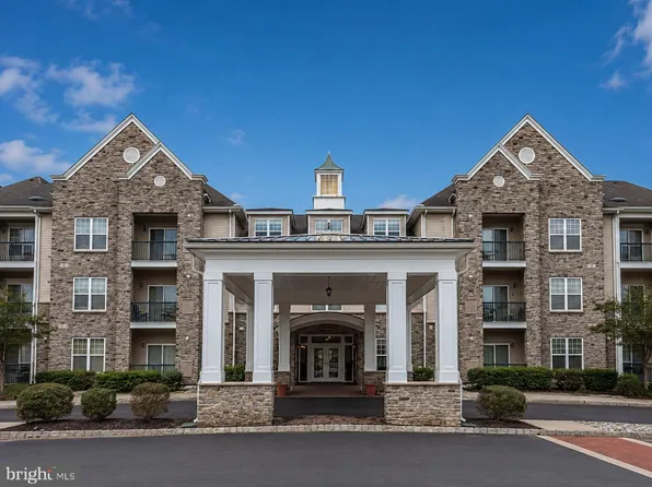 100 Middlesex Blvd APT 240, Plainsboro, NJ 08536
