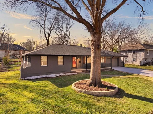 12718 Crystal Ave, Grandview, MO 64030