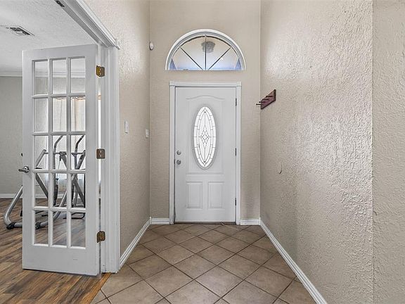 2nd image of 168466 9 Mile Rd