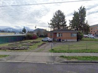 2353 Jensen St, Enumclaw, WA 98022