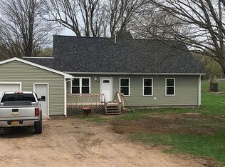 372 Besaw Rd, Phoenix, NY 13135