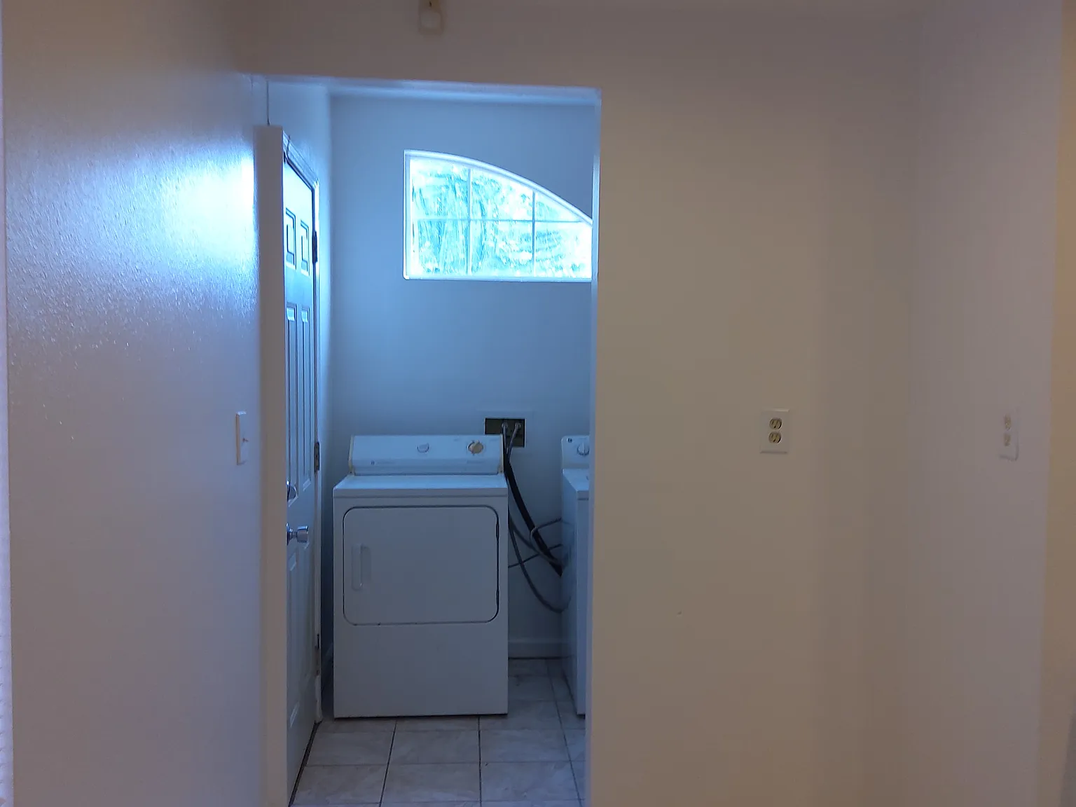 1 bed, $1,200 — Photo 3