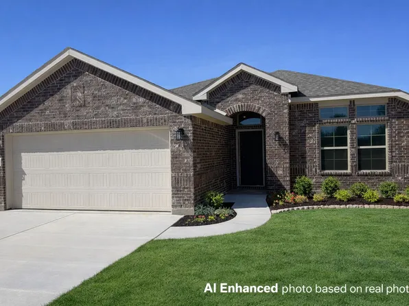 1529 Dresser St, Graham, TX 76450