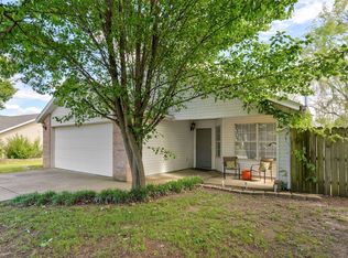 806 E Southridge Street, Nixa, MO 65714