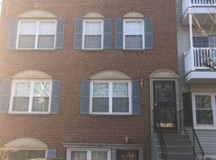 24 Rider Ct #201, Newark, NJ 07103