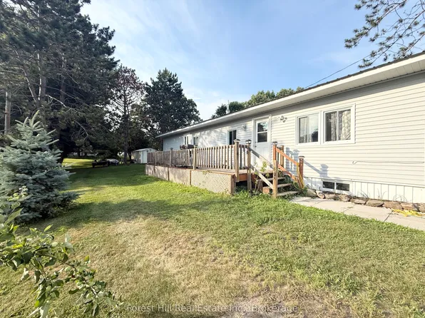 43 Davis Dr, Parry Sound, Unorganized, Centre Part, ON P0H 1Y0