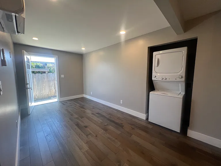 119 Herman Ave #A — Photo 5