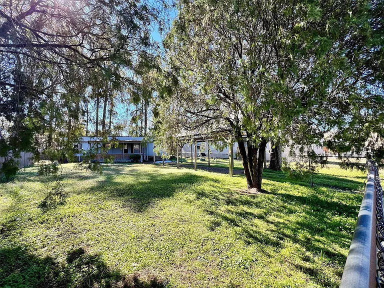 1508 Darden Dr — Photo 8