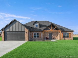 2126 W Forest Rdg, Stillwater, OK 74074