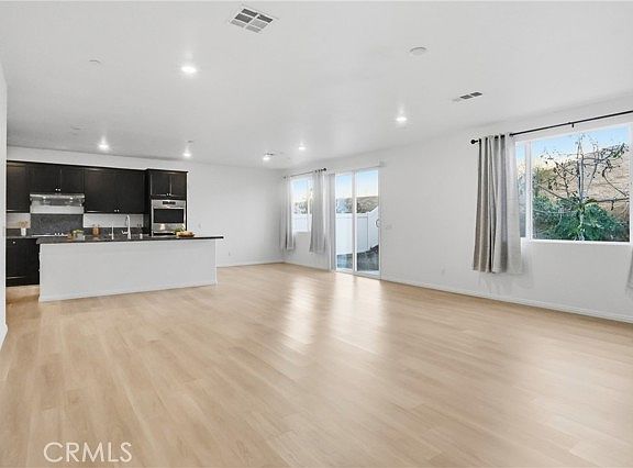 5th image of 19452 Fortunello Ave