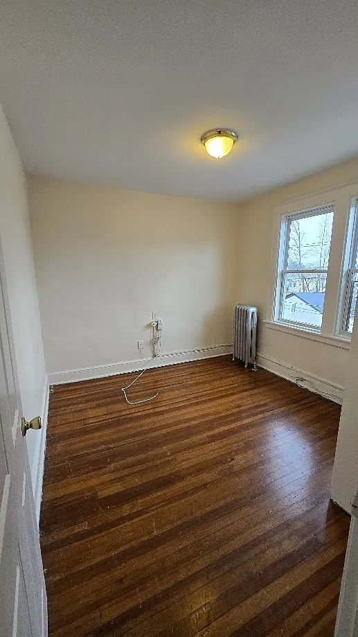2 bed, 1000 sqft, $1,595 — Photo 3