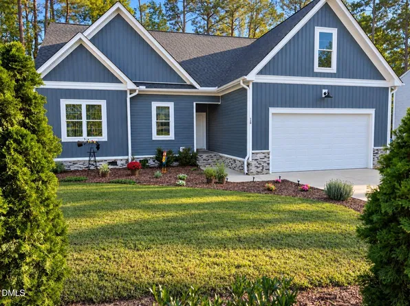 138 Ottawa Dr, Louisburg, NC 27549