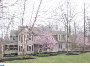 6 Buck Run Dr, Elverson, PA 19520