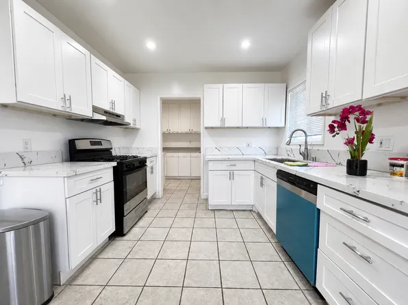 1442 W 220th St, Torrance, CA