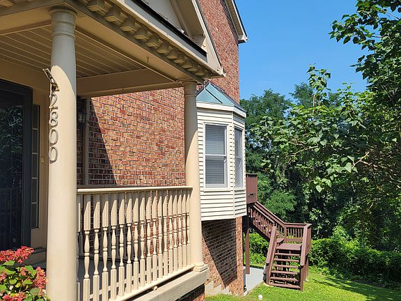 Side Yard / Rear Deck Steps
