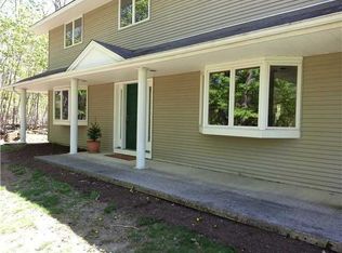 42 Woodside Dr, Warwick, NY 10990