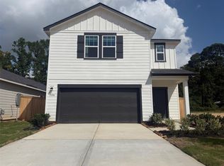 5994 Mercer St, Cut And Shoot, TX 77303