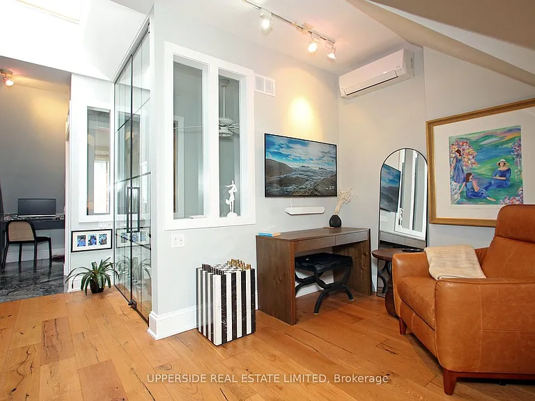 153 Collier St — Photo 19