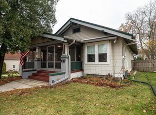 723 E College Ave, Waukesha, WI 53186