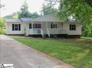 14 Hester Rd, Greenville, SC 29609
