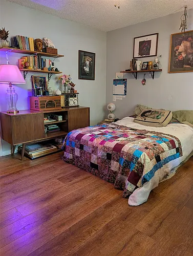 3119 Tom Green St #2 Photo 1