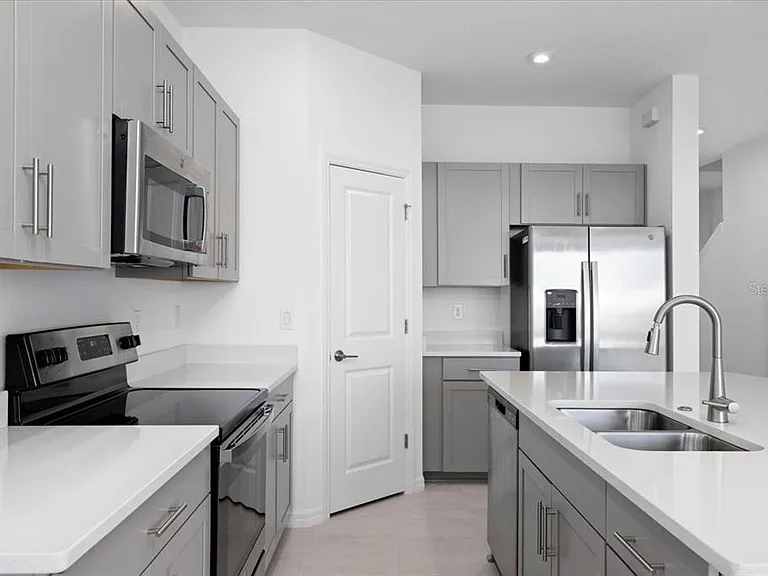 5756 Haven Ter — Photo 14