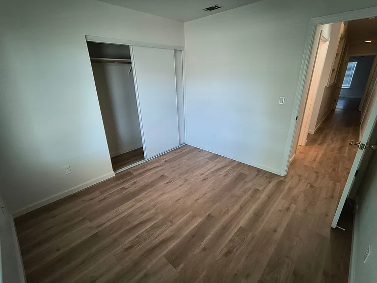 6968 Sunridge Dr — Photo 21