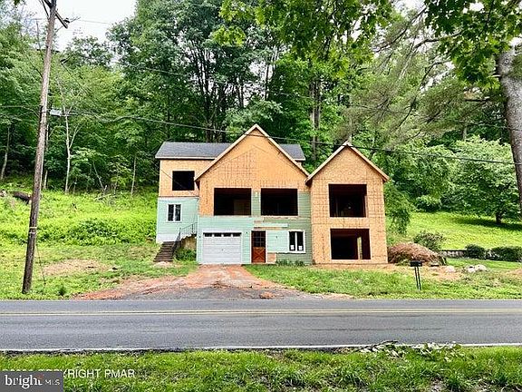 5th image of 4192 River Rd