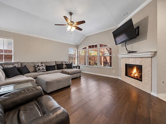 2nd image of 8408 Prescott Cir