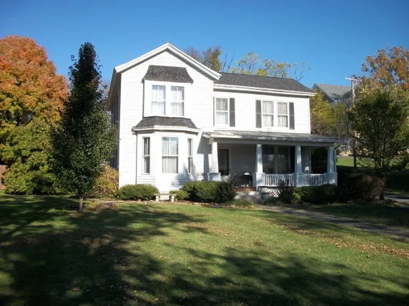 264 W Water St, Flemingsburg, KY 41041