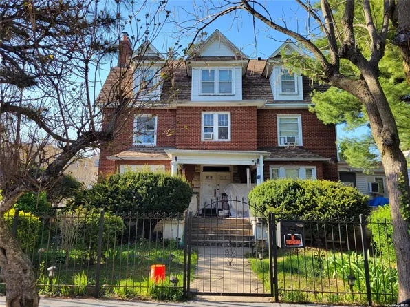 154-11 Ash Avenue, Flushing, NY 11355