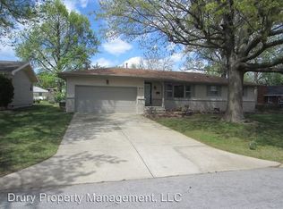 625 E Berkeley St, Springfield, MO 65807