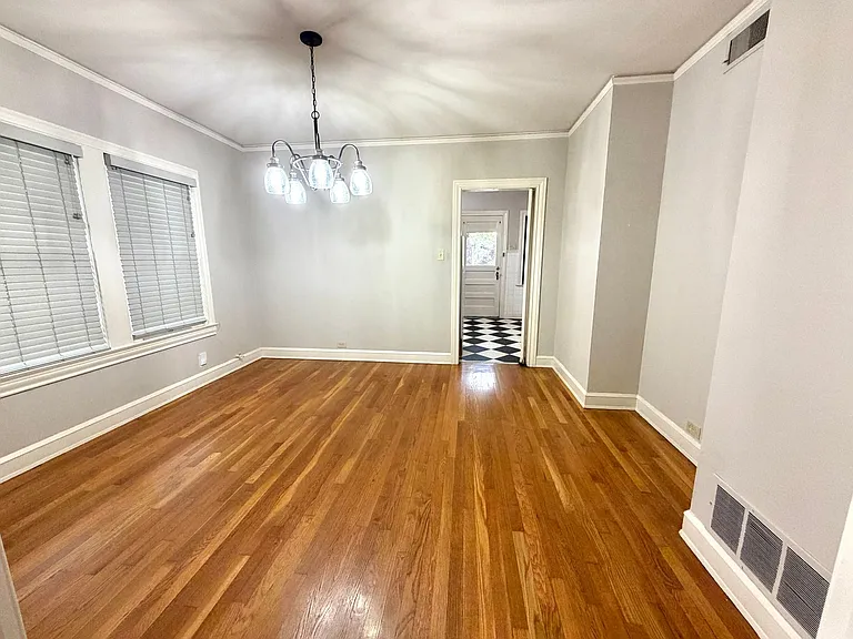 109 W Norwood Ct #3 — Photo 7