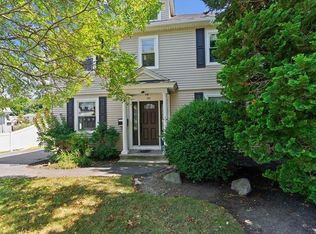 90 Doane St, Cranston, RI 02910
