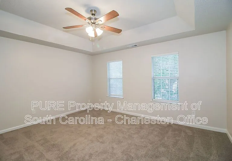 312 Macgregor Dr — Photo 9