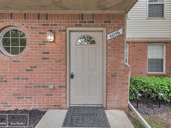 2nd image of 41056 Rose Ln