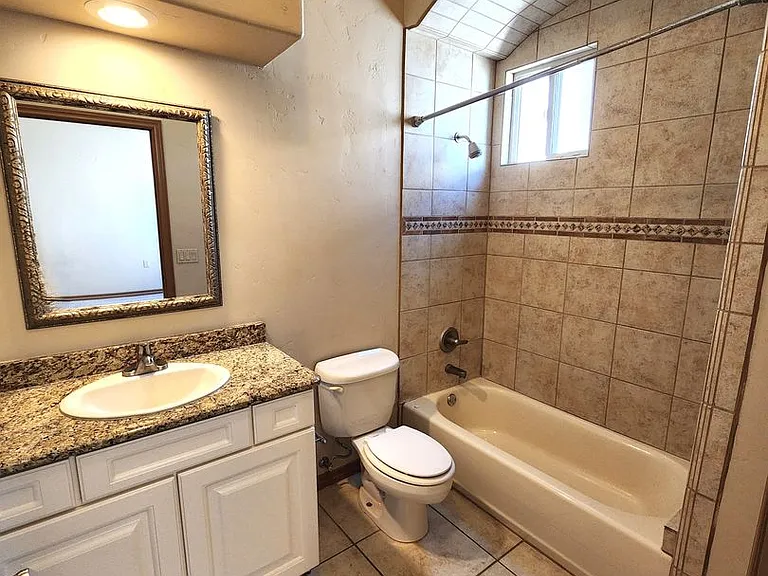 4189 Capistrano Ave — Photo 29