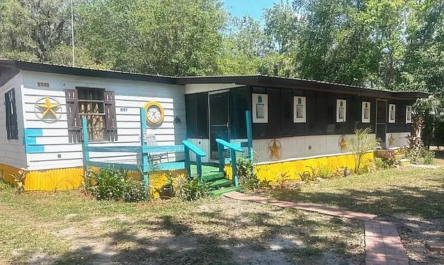 3 bed, 2.0 bath, 1600 sqft, $797 — Photo 3