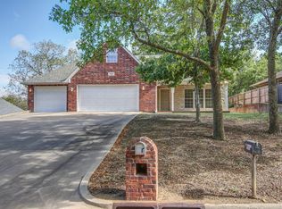1411 Oak Rd, Catoosa, OK 74015