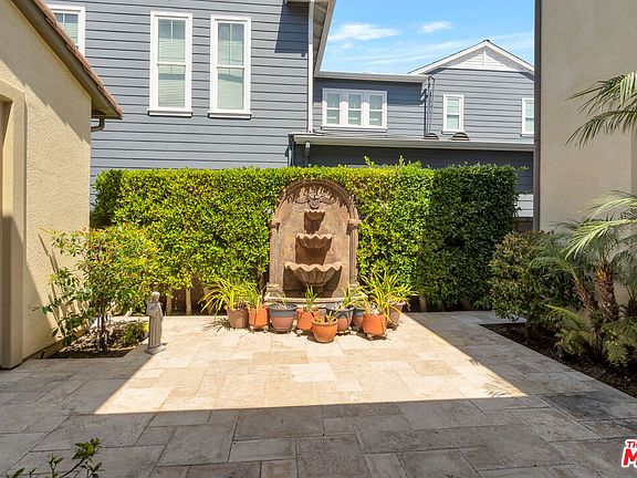 3rd image of 7529 Coastal View Dr