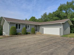 4914 Mount Thabor Rd, Woodstock, IL 60098